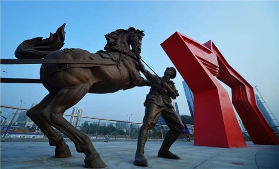 建軍雕塑廣場(chǎng)