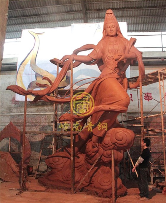 廣東梅州客天下文化產(chǎn)業(yè)園《飛天觀音》青銅佛像雕塑工程