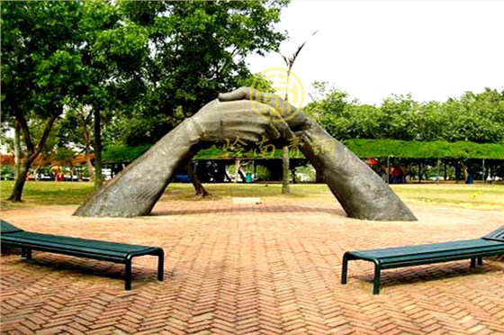 澳門(mén)孫中山紀(jì)念公園《永遠(yuǎn)握手》大型公園雕塑工程 