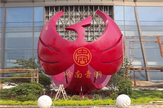 廣東中山華藝工業(yè)園《全球鳳凰》銅雕塑工程