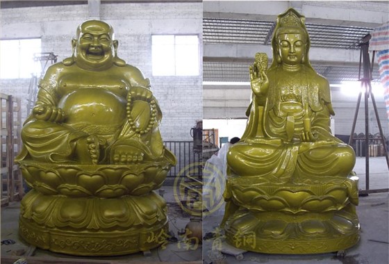 遼寧靈山寺貼金銅佛像